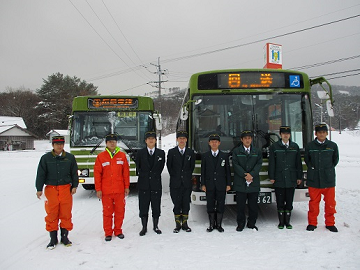 雪道運転教育の様子