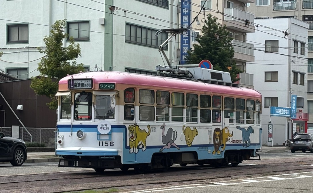 1156号（塗装変更前）